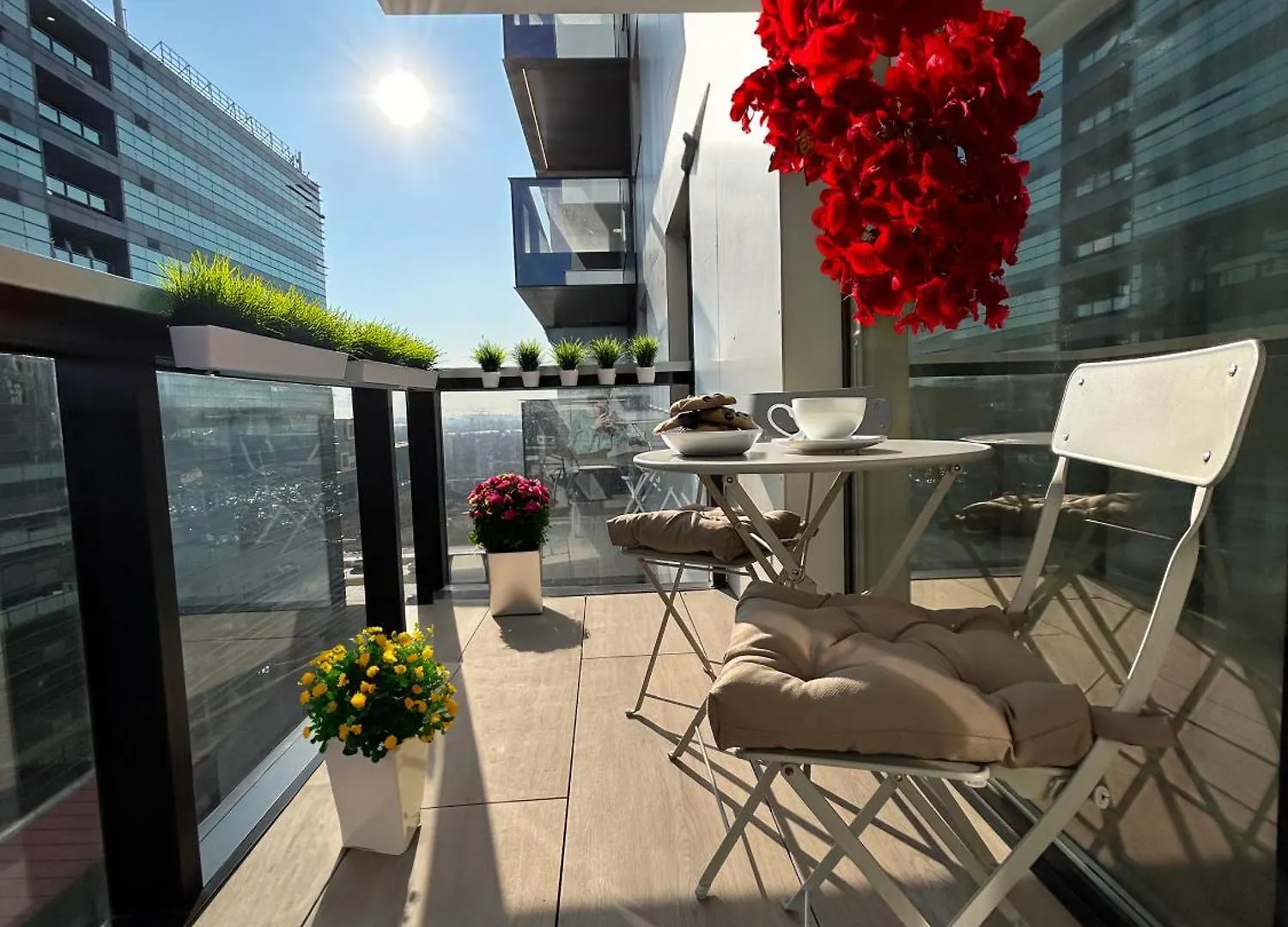 Exclusive Apartment With Private Parking & Balcony - 01 Bucharest